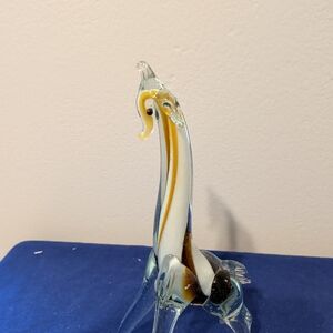 Elegant Glass Giraffe Figurine - Multicolor